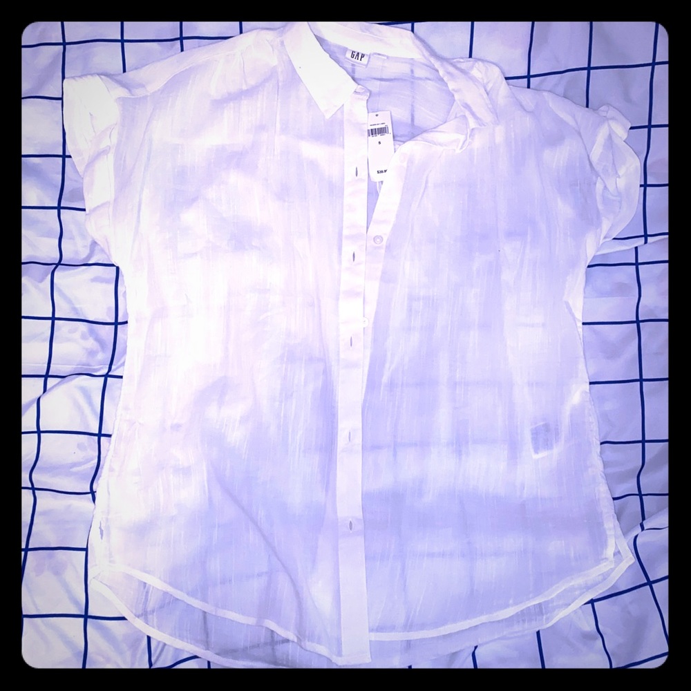 ⚪️ GAP Button shirt -Brand New-